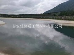 調(diào)節(jié)池防滲膜鋪設(shè)實用技巧